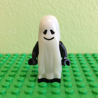 Ghost Shroud with smile (glow in the dark)